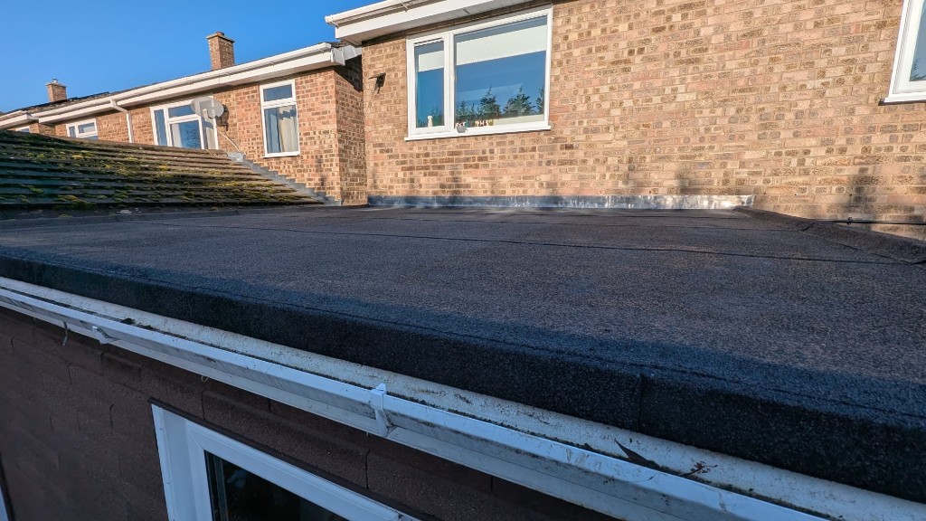 Roof repair work on a Bedfordshire home